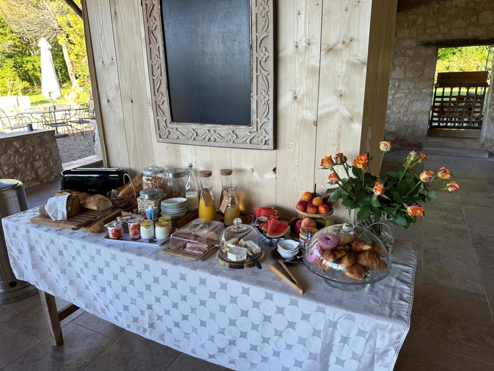 Le Lodge De La Boissiere Andillac Exterior photo